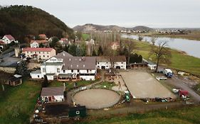 Western-Inn